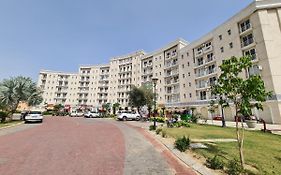 Lord Krishna Palace Vrindavan 5* India